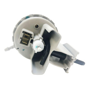 Whirlpool WPW10231404 Genuine OEM Pressure Switch 
Fits: W10231404