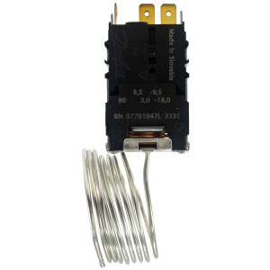 Danfoss 077B7105 Thermostat Commercial Refrigerators 1 Door 077B1047L Cold Cut-in +14.9F Cold cut-out -0.4F Warm Cut-in +47.3F Warm Cut-out +37.4F Capillary tube length 47.2in 
B0
